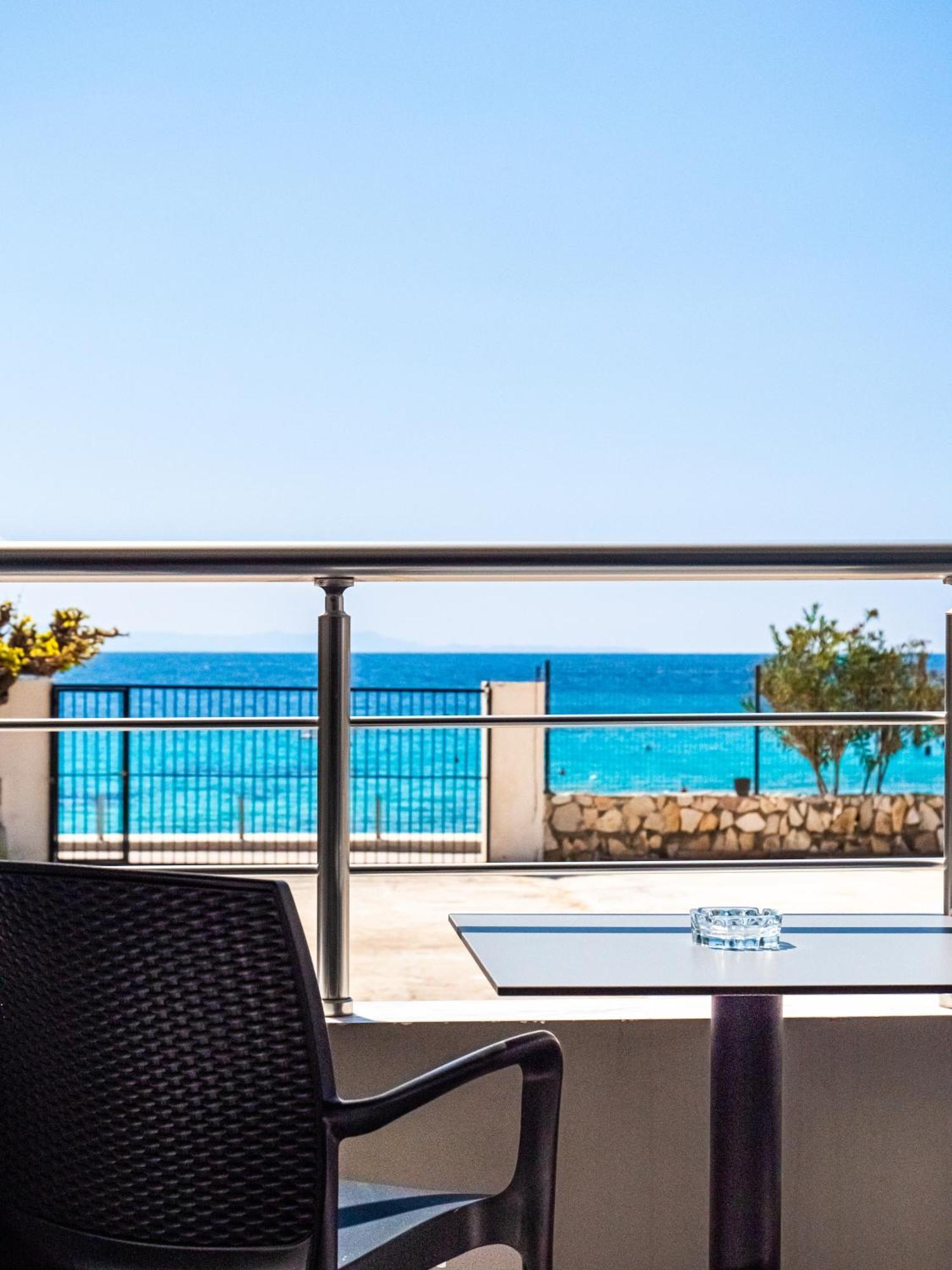 Endless Blue Himara Hotel Exterior photo