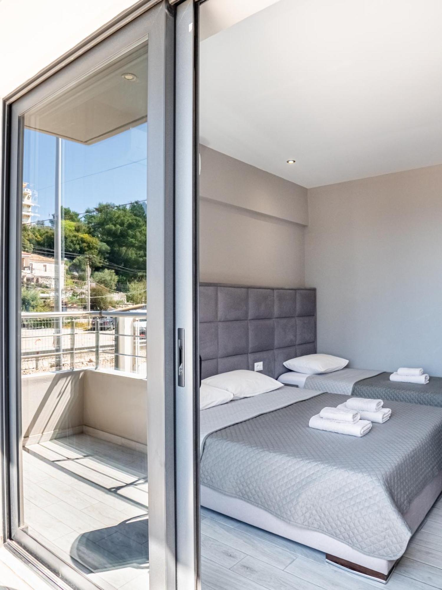 Endless Blue Himara Hotel Exterior photo