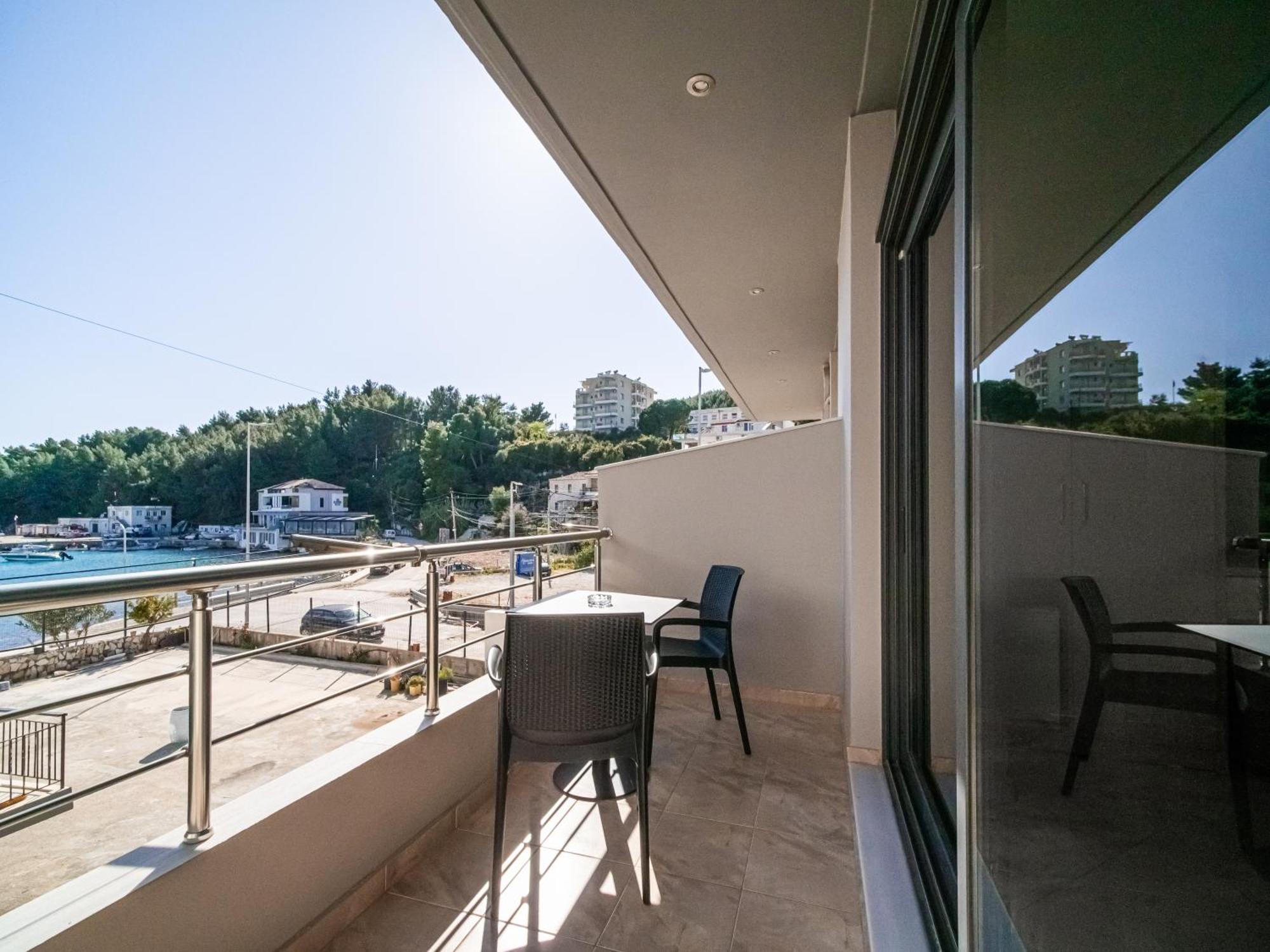 Endless Blue Himara Hotel Exterior photo
