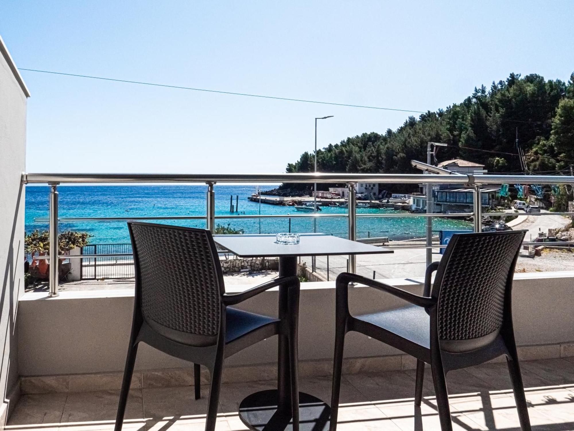 Endless Blue Himara Hotel Exterior photo