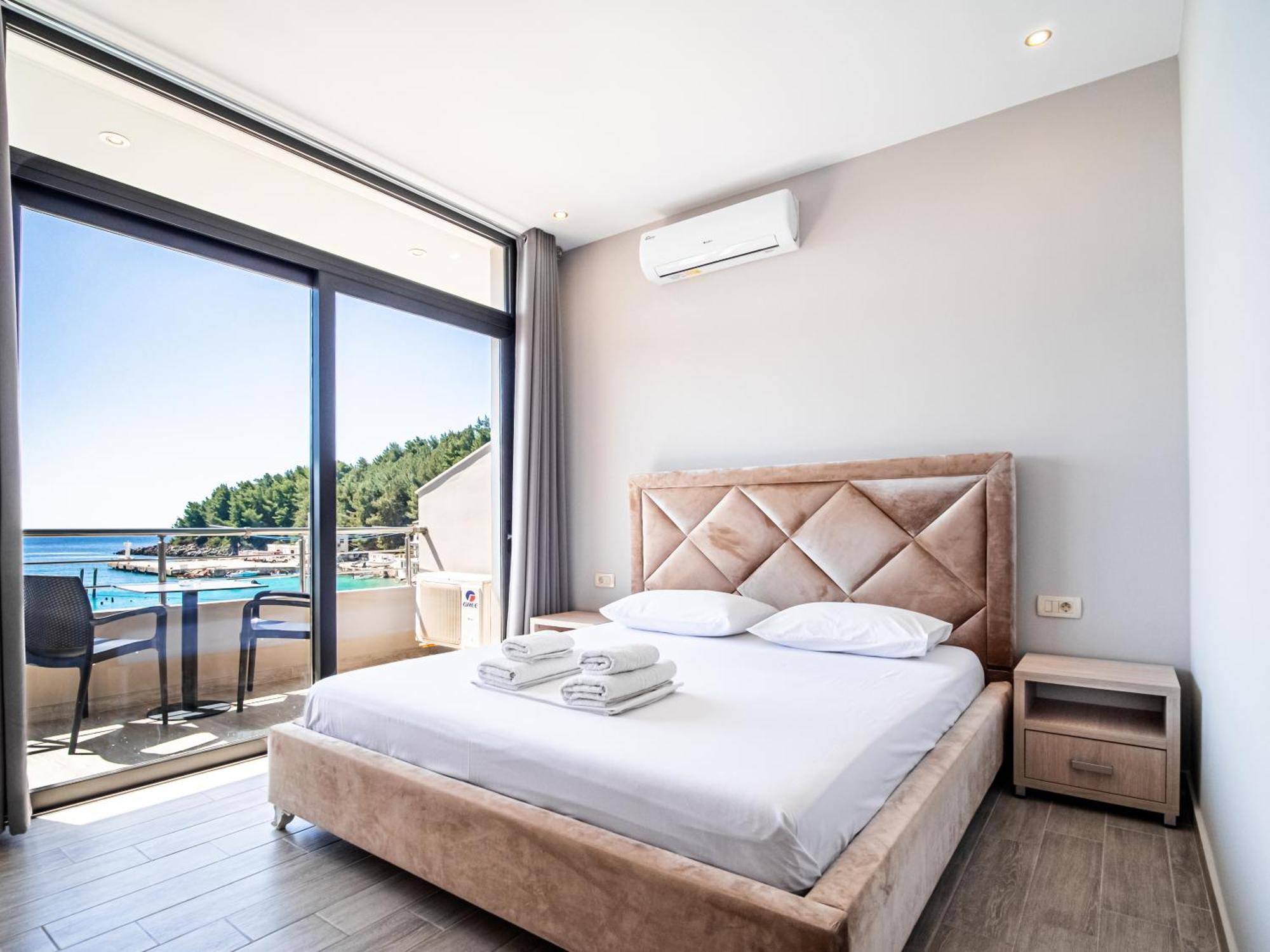 Endless Blue Himara Hotel Exterior photo