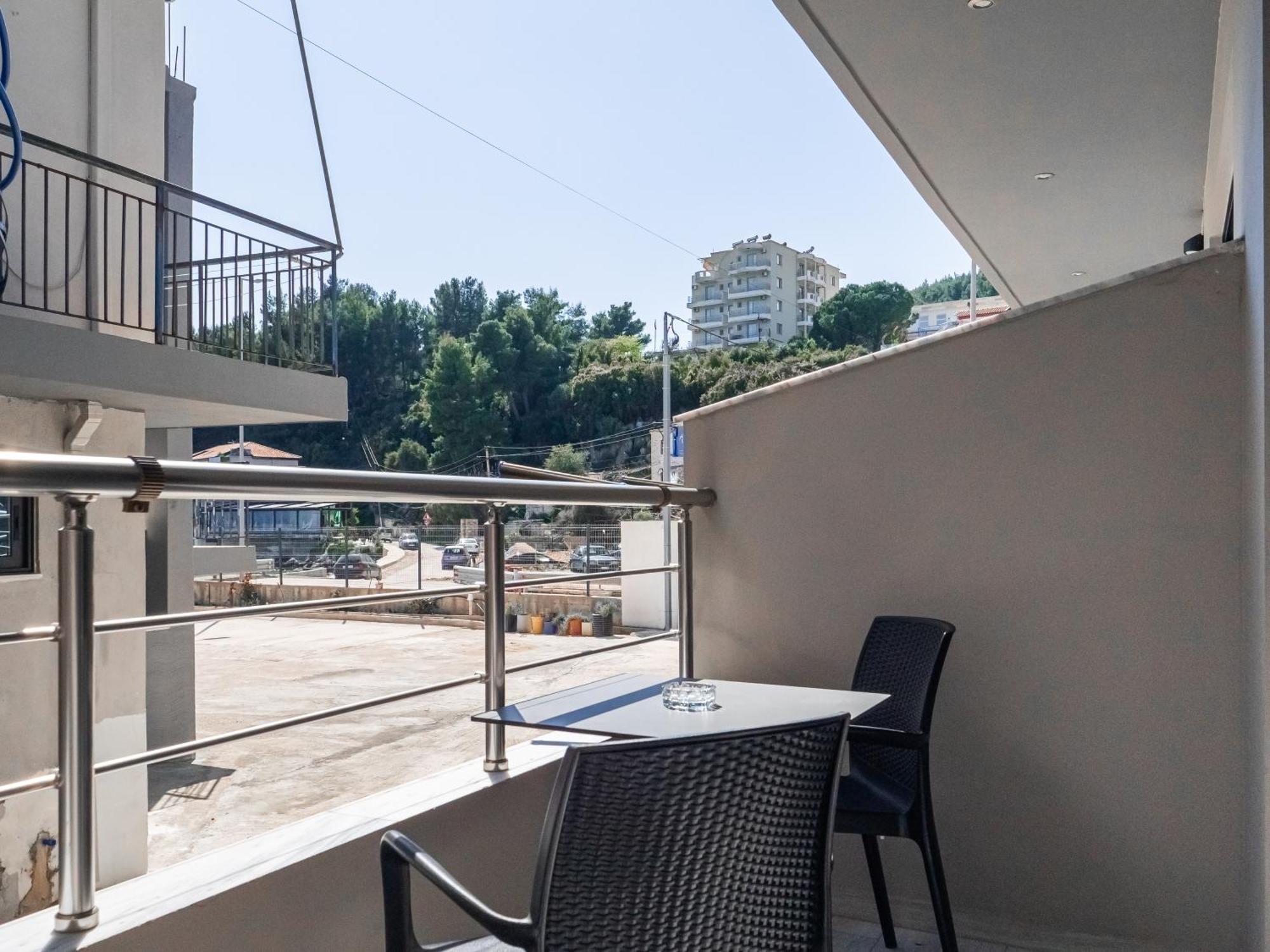 Endless Blue Himara Hotel Exterior photo